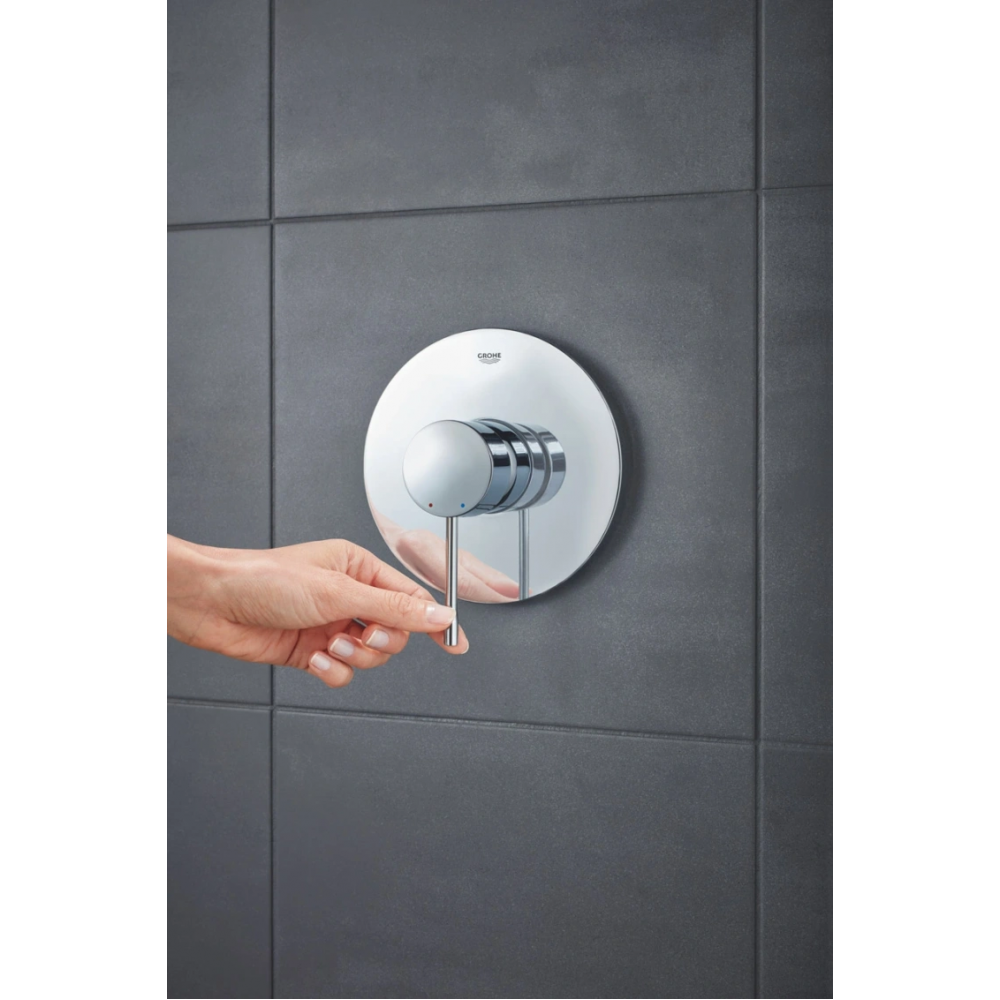 Внешняя часть смесителя для душа GROHE Essence, хром (24057001)