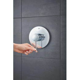 Внешняя часть смесителя для душа GROHE Essence, хром (24057001)