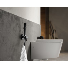 Смеситель гигиенический душ Lemark Solo (LM7166BL)