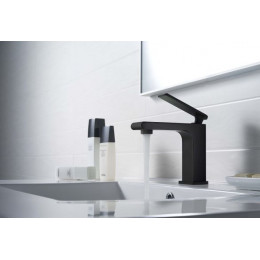 Смеситель для раковины Timo Anni (2761/03F) черный