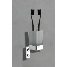 Держатель CR-D01-06 из нержавеющей стали  со стаканом для зубных щеток BOCH MANN, цвет хром