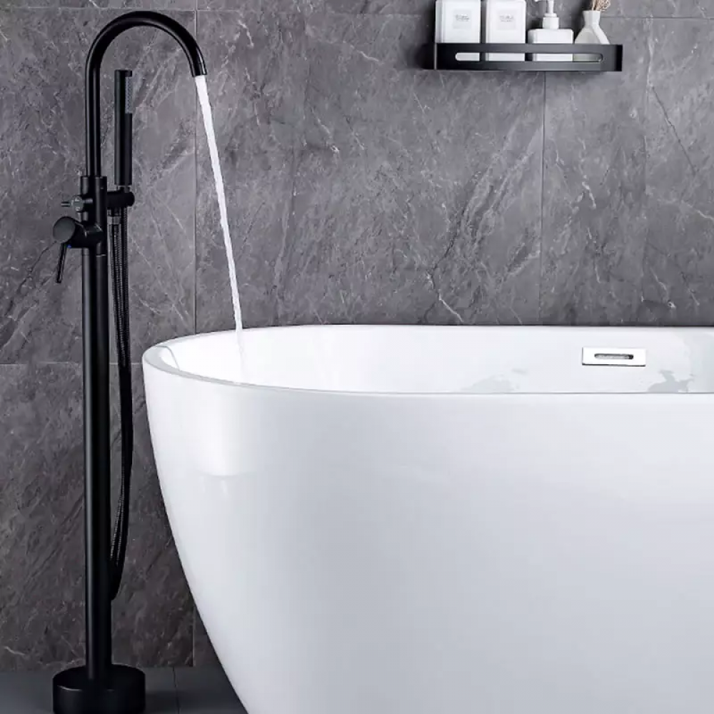 Смеситель BRAIES Matt Black для отдельностоящей ванны BOCH MANN BM8921