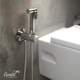Смеситель с гигиеническим душем Ceruttispa БРАЙС SH (BRAIES SH) из латуни с шлангом 120 см, цвет хром