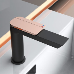 Смеситель COMO BG для раковины BOCH MANN BM10784, ЧЕРНЫЙ матовый, ручка цвет ЗОЛОТО