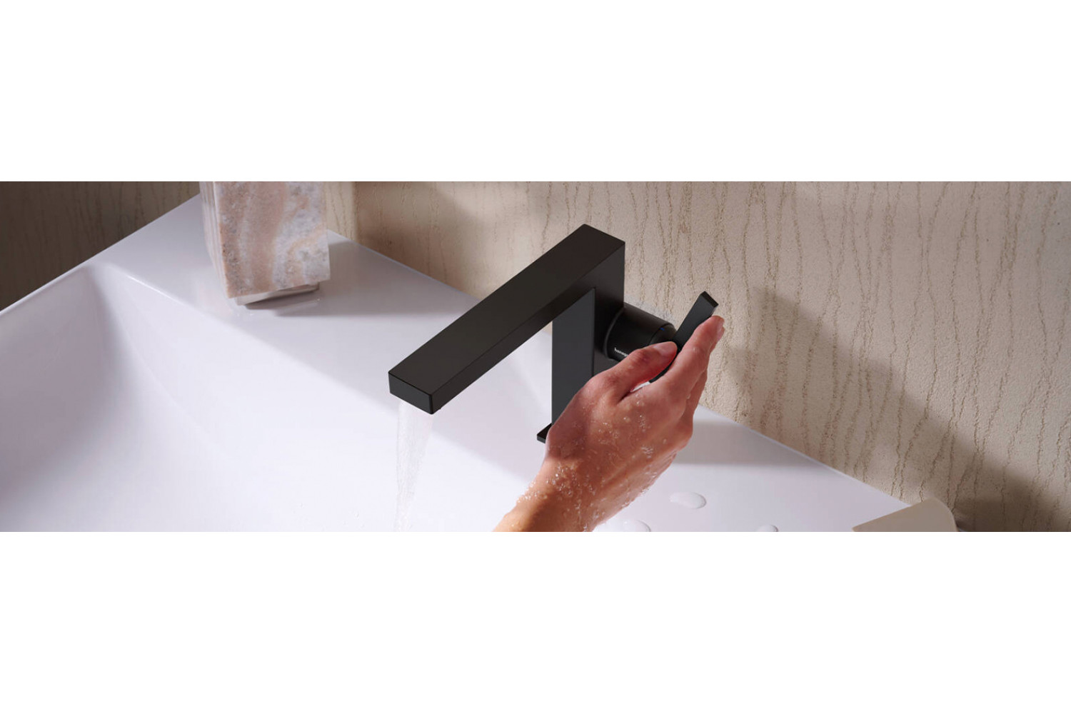 Смеситель Hansgrohe Texturis E 110 Fine: безопасность и инновации