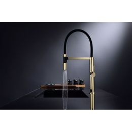 Смеситель Paulmark Leader с гибким изливом