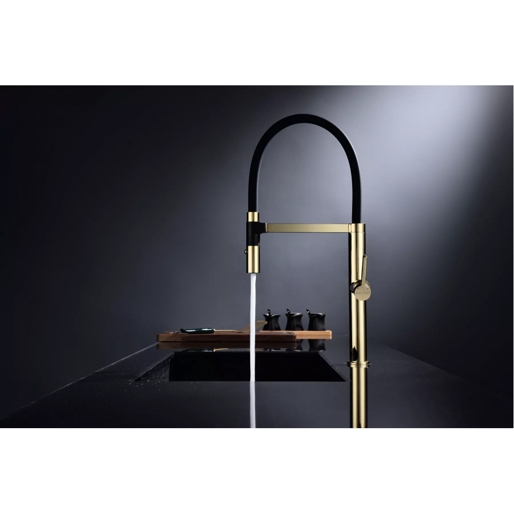 Смеситель Paulmark Leader с гибким изливом