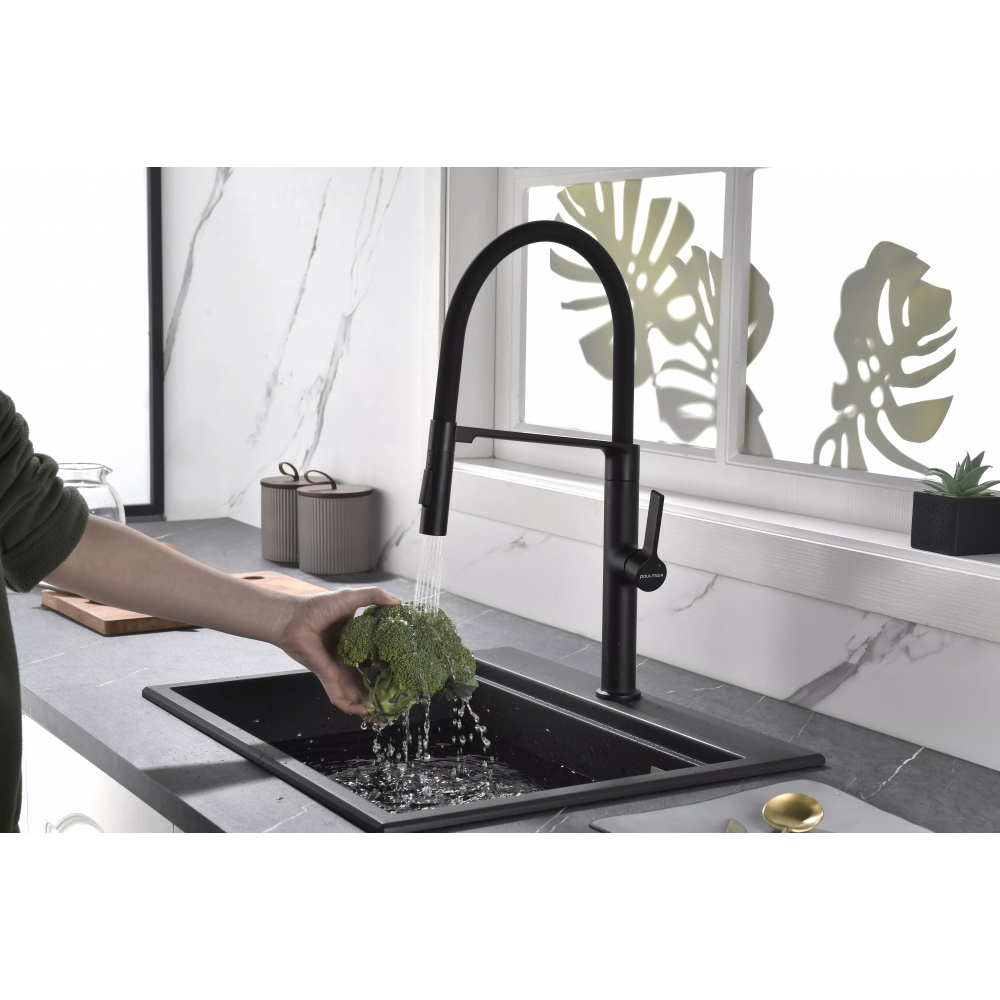 Смеситель Paulmark Barrel с гибким изливом