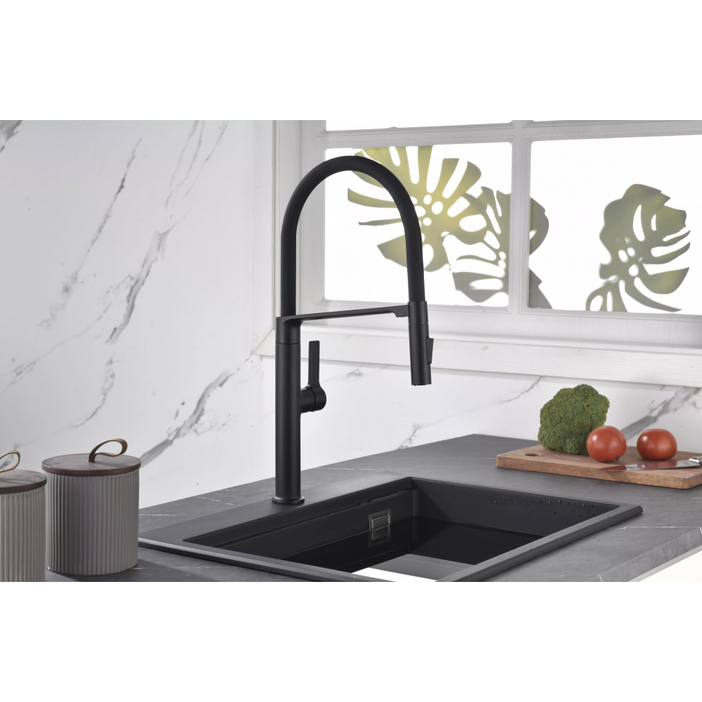 Смеситель Paulmark Barrel с гибким изливом