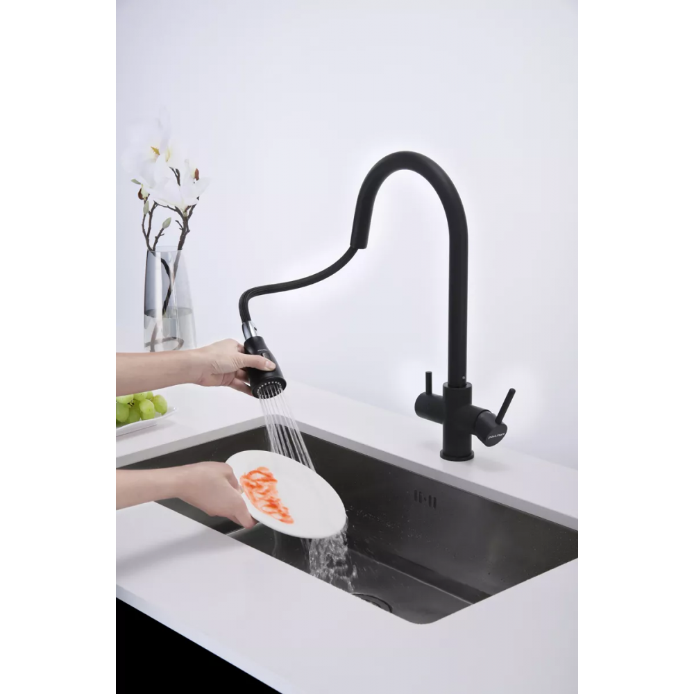 Смеситель латунный LANGE под фильтр для воды с выдвижной лейкой