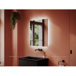 Зеркало для ванной комнаты SANCOS SQUARE 700х800 с подсветкой