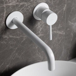 Смеситель для умывальника из стены, Uno. Matt White