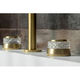 Смеситель на столешницу AURA на 3 отв. MAT GOLD