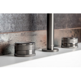 Смеситель на столешницу PRESTIGE на 3 отв. GUN METAL