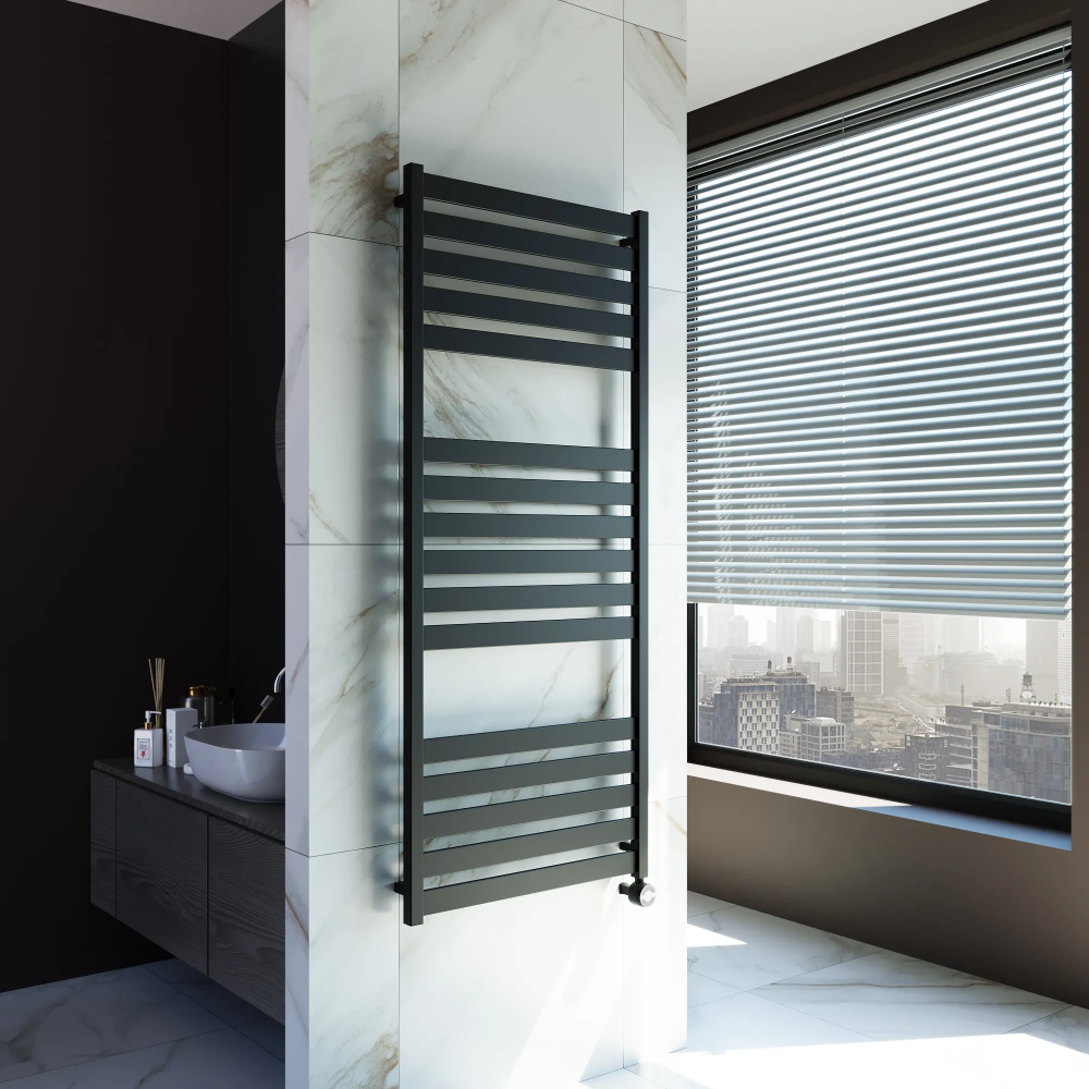 Полотенцесушитель электрический Grota Lux 630x1500 черный