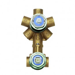 Z00062.030+Z00130 CUBE Смеситель для душа, встраиваемый внешняя часть хром +Bossini Универсальная встроенная часть для механического смесителя на 2-5