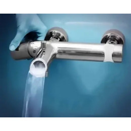 E8963-CP TOOBI Однорычажный настенный смеситель для ванны/душа, Хром