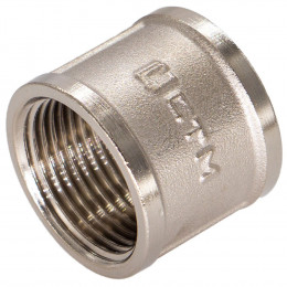 Муфта прямая 1-1/2" г/г CTM